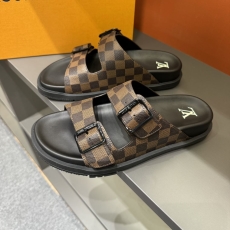 Louis Vuitton Slippers